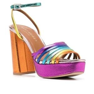 Kurt Geiger London
Pierra 125mm platform sandals